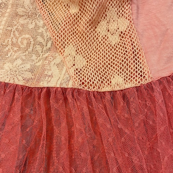 Young Threads anthropology coral lace netted belle sleeve top - Picture 9 of 11